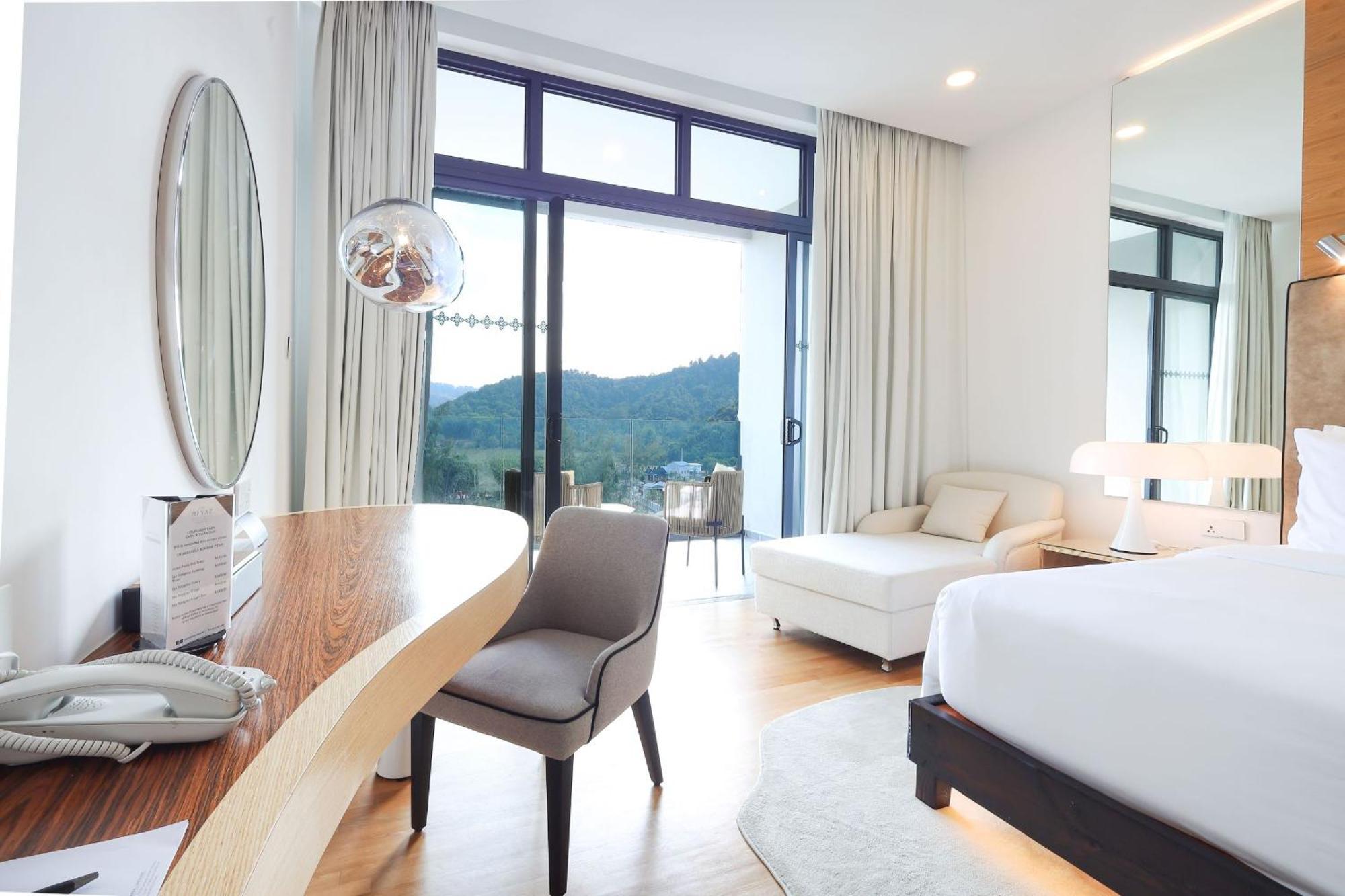 The Riyaz Lavanya Langkawi 珍南海滩 外观 照片 Deluxe Room