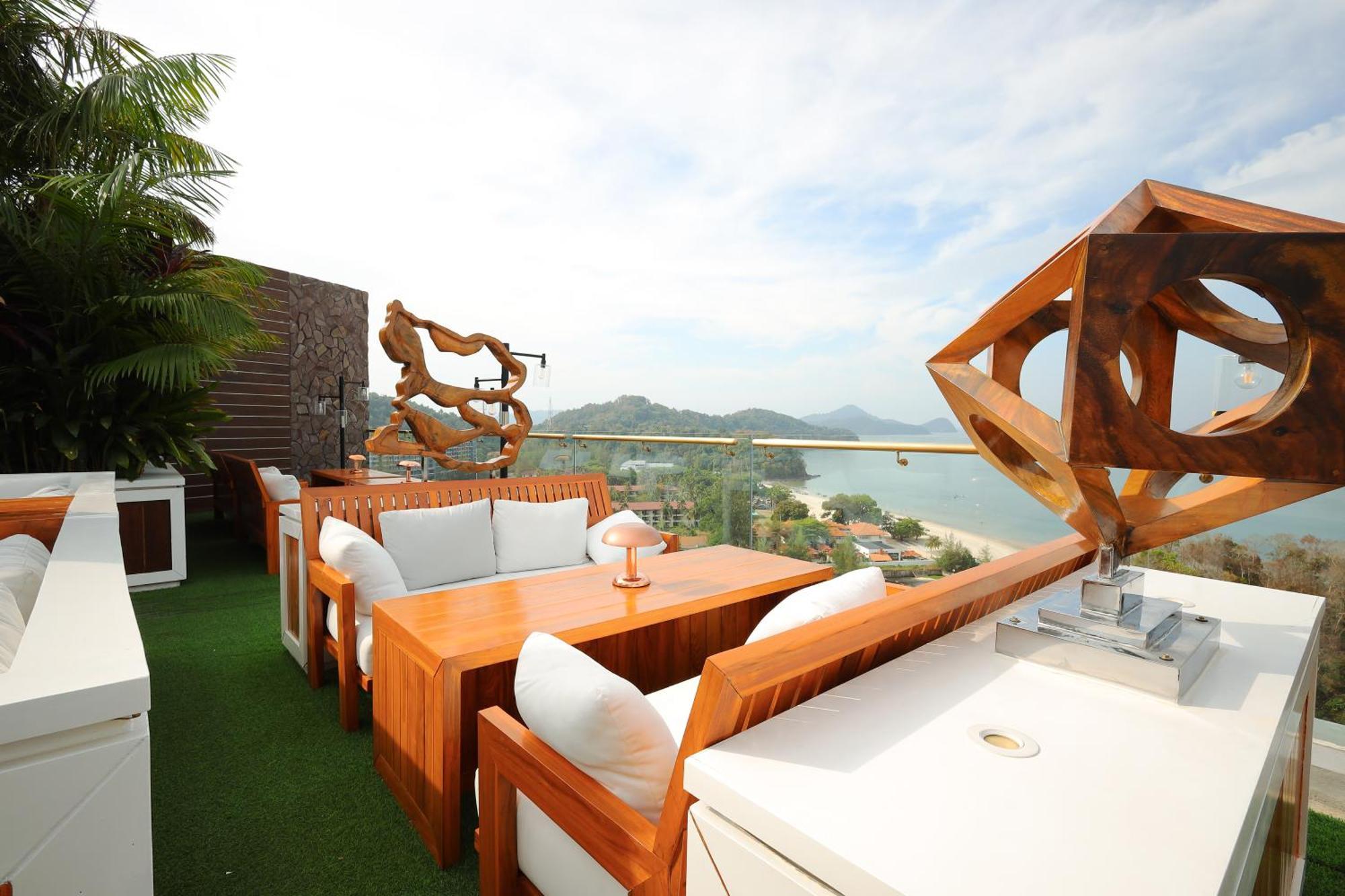 The Riyaz Lavanya Langkawi 珍南海滩 外观 照片 The View