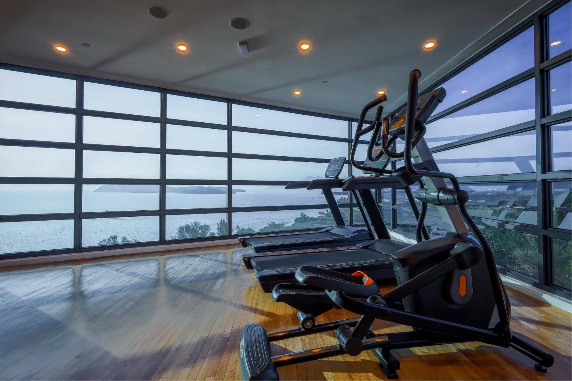 The Riyaz Lavanya Langkawi 珍南海滩 外观 照片 The gym at the hotel